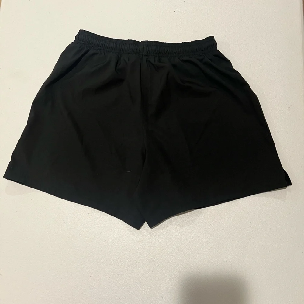 Nike teens  Athletic Black Shorts 18/20 years